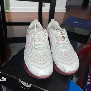 Condition- Used but in good condition 
Size-8w
SHOES WILL BE CLEANED!!